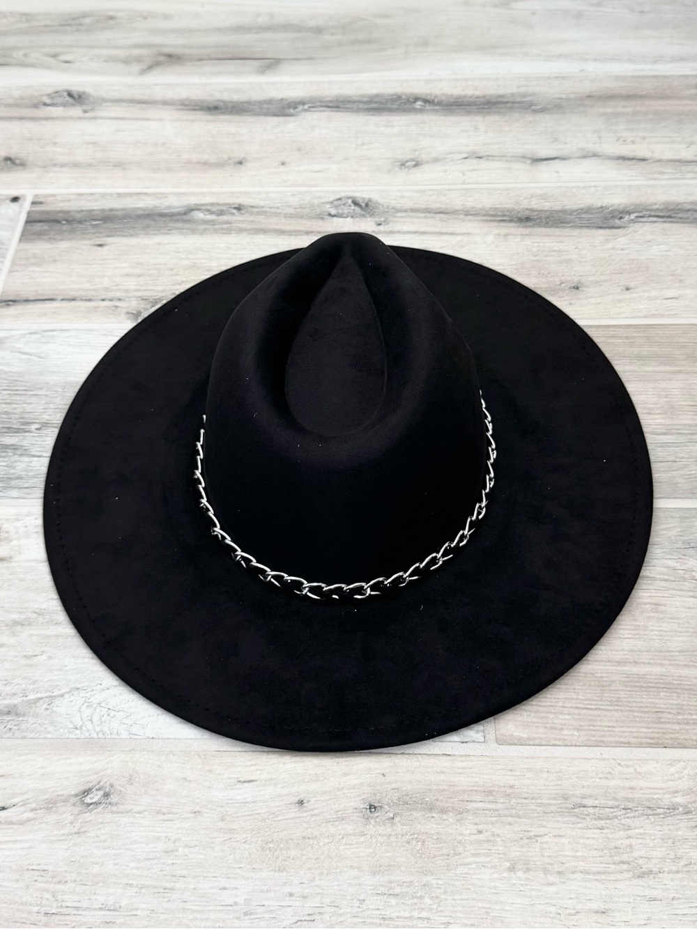 Black Faux Suede Silver Curb Chain Trim Fedora
